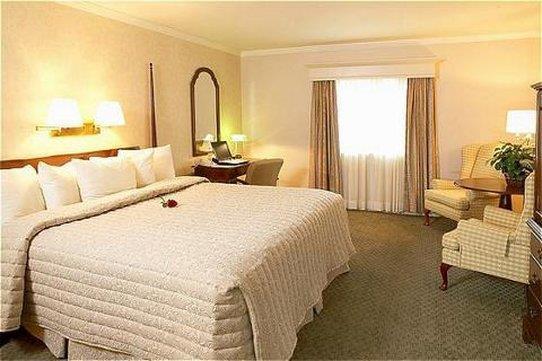 The Inn At Reading Hotel & Conference Center Zimmer foto